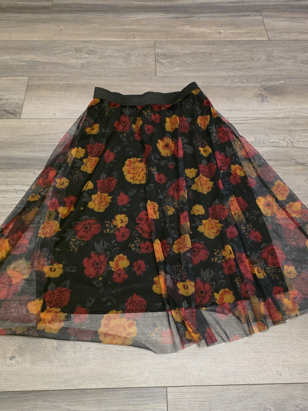 Skirt Love & Joy Black Floral Mesh Midi Skirt - Size Medium - Picture 3 of 7